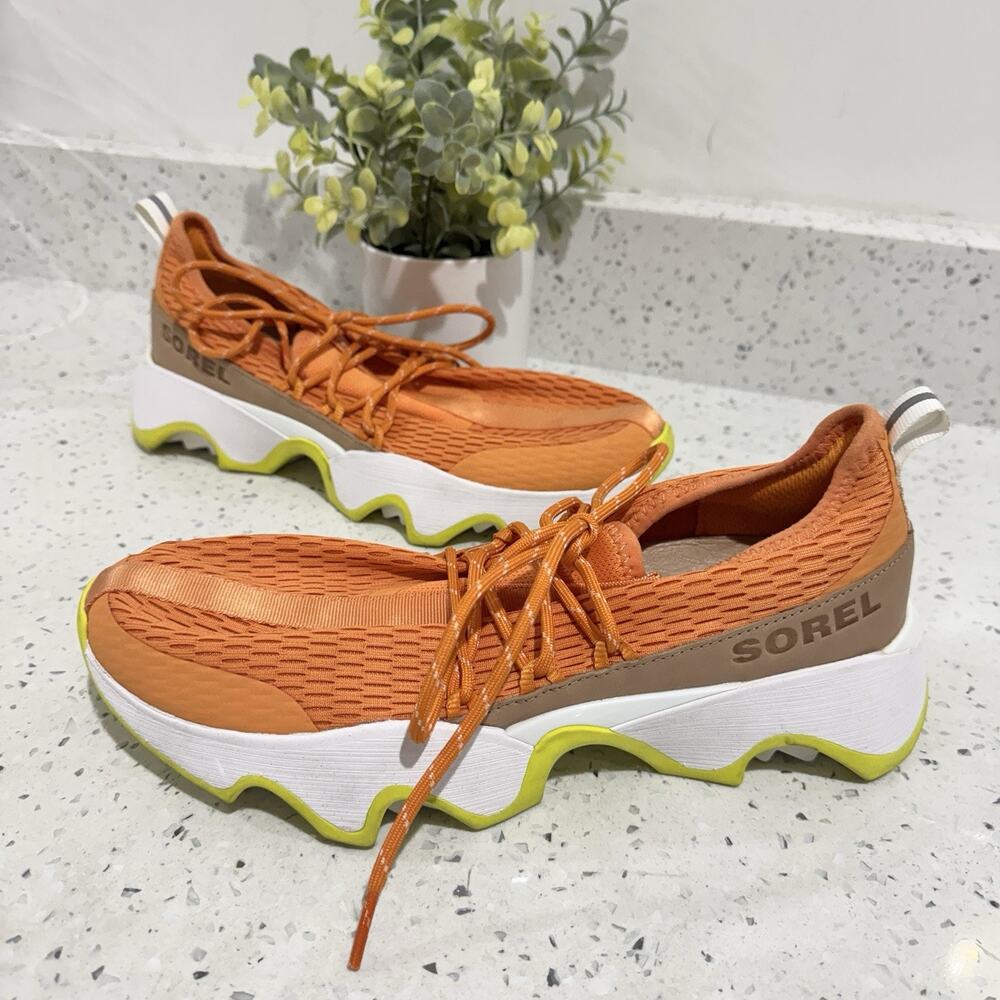 Women’s Sorel Kinetic Impact II Lace Sneaker Orange 9.5